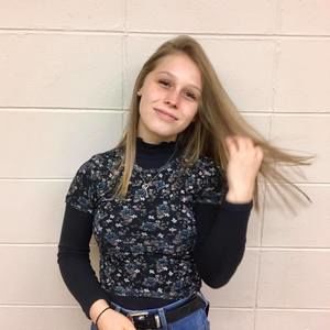 Meet your Posher, Zoé